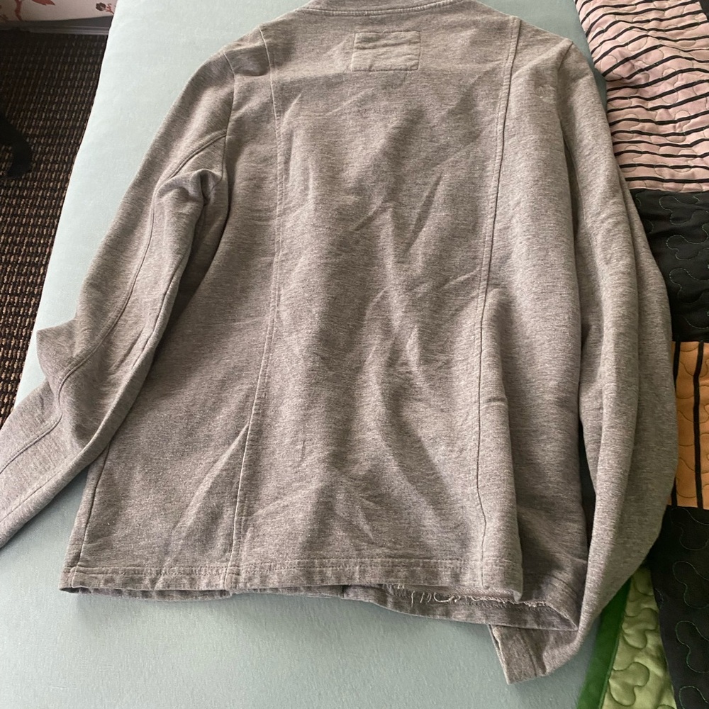Volcom Light Gray Button-Up Knit Jacket size medium - Picture 2 of 6